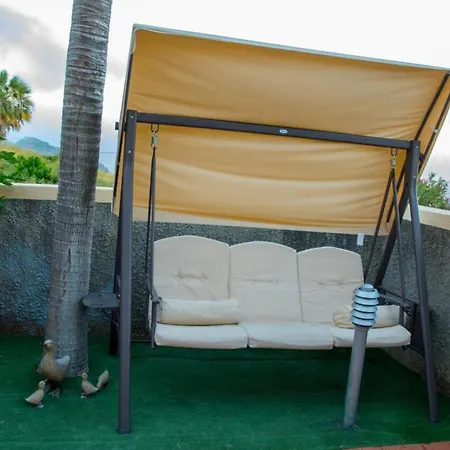 Charming House In With Sea View Сasa de vacaciones *