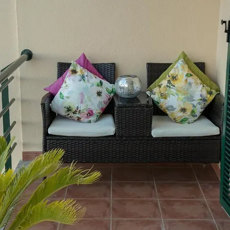 Сasa de vacaciones Charming House In With Sea View