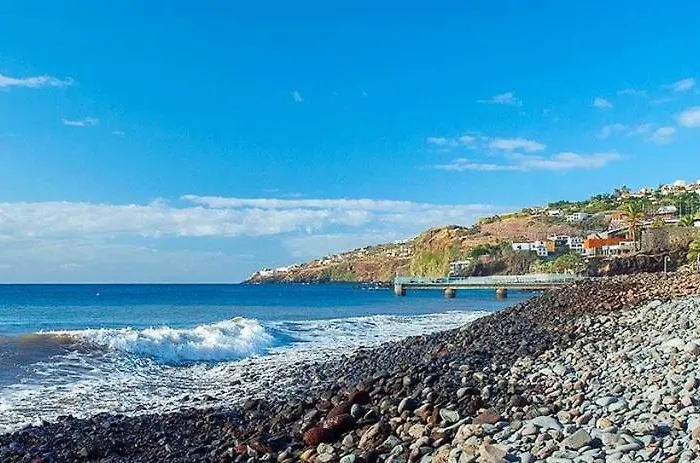Charming House In With Sea View *